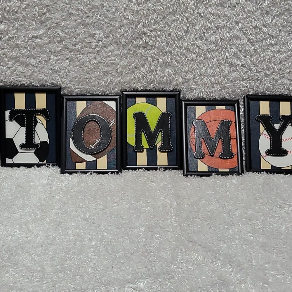 "Tommy" room decor / handmade